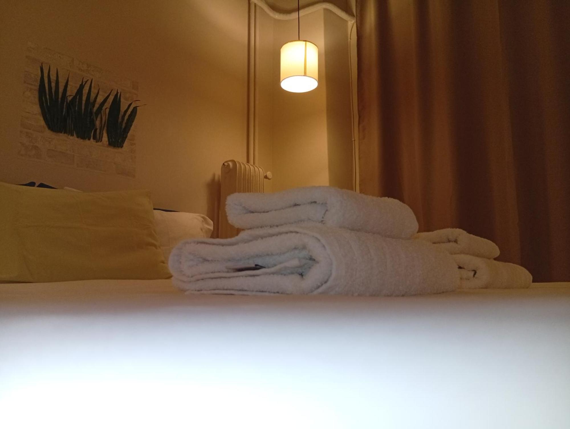 Filopappou Decent Apartment أثينا المظهر الخارجي الصورة