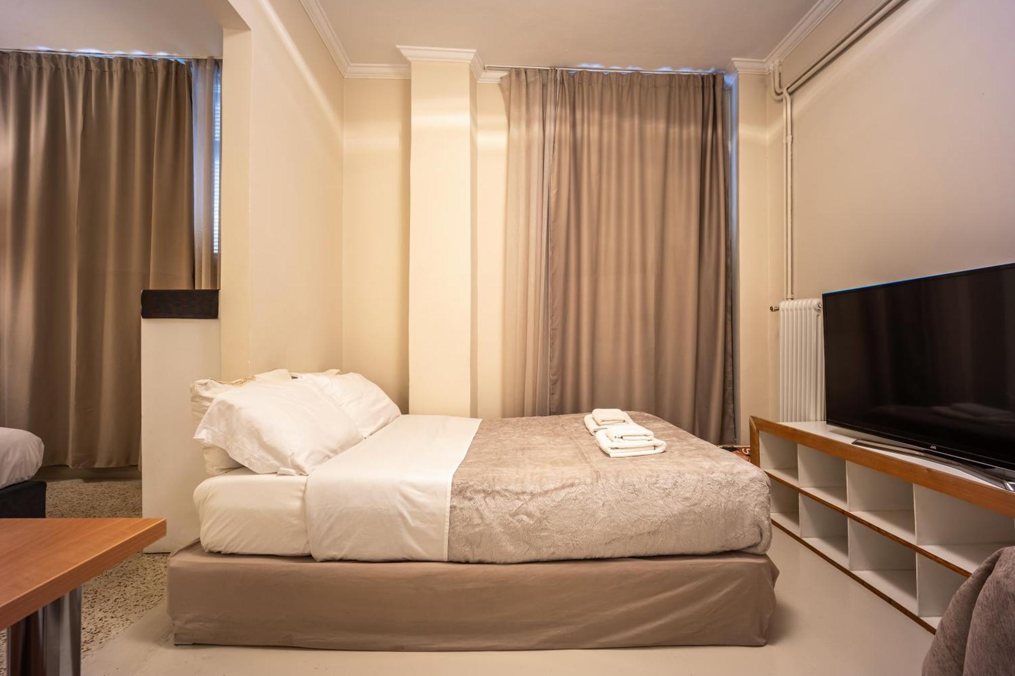 Filopappou Decent Apartment أثينا المظهر الخارجي الصورة